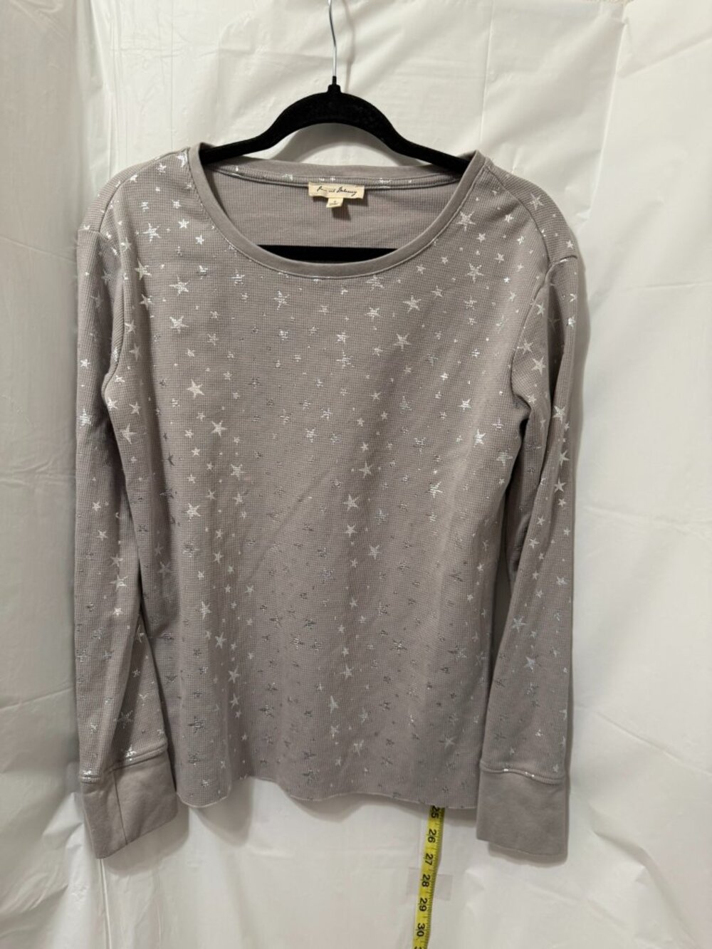 Jane and Delancey Grey Silver Star Thermal Long Sleeve Top S